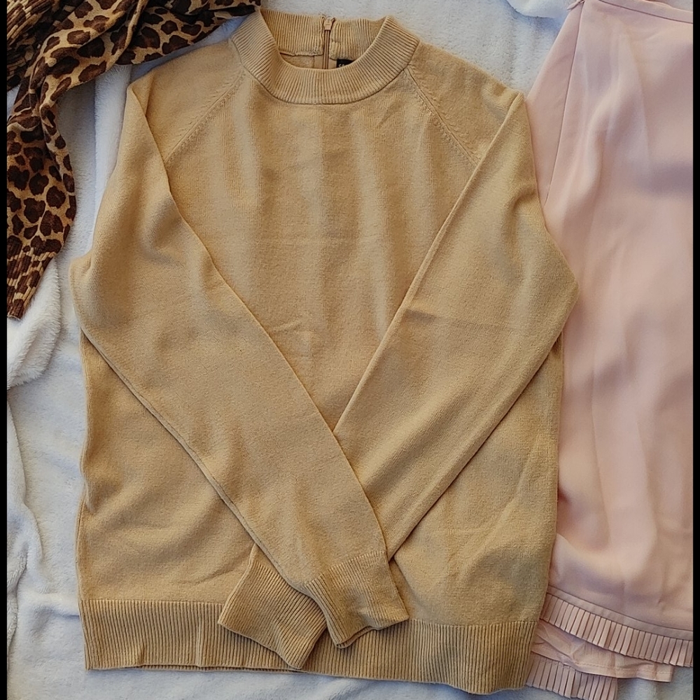 Carolyn Taylor Pullover Sweater Size S